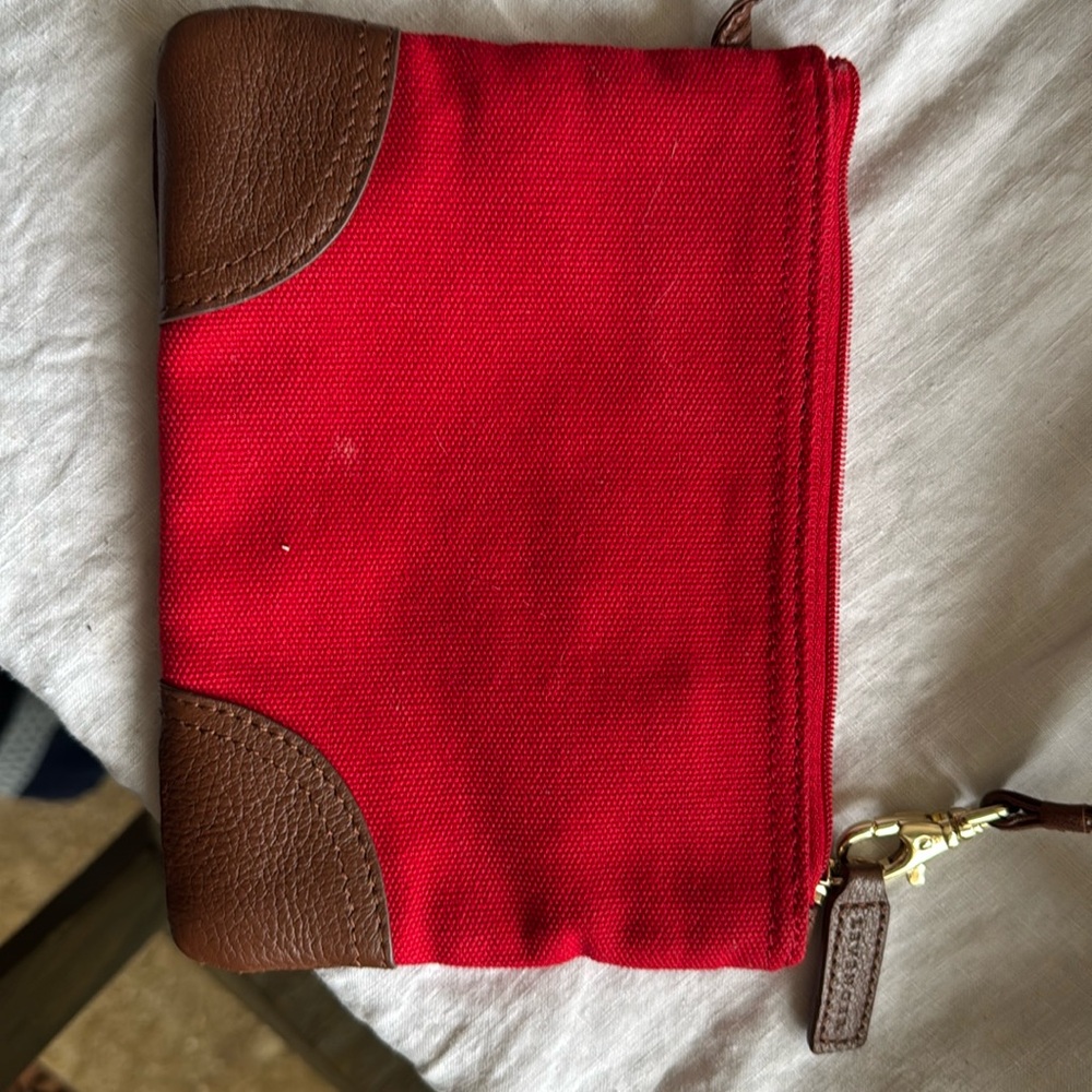 Levenger clutch wristlet.